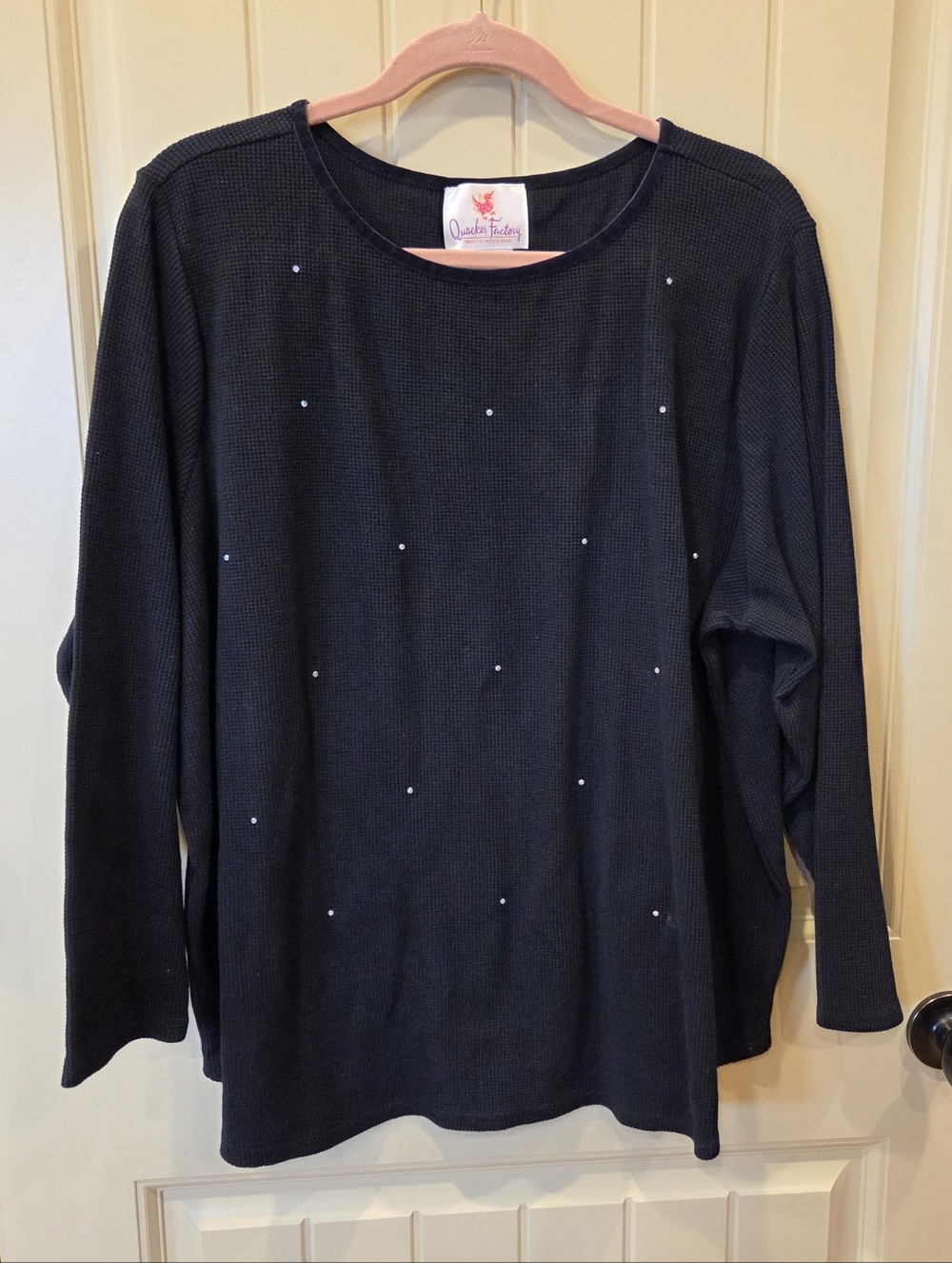 Quacker Factory 2X Rhinestone Embellished Waffle Knit Tunic Black